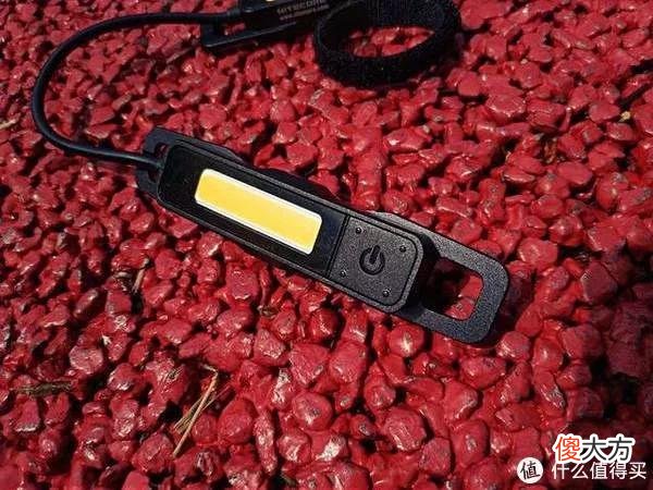 【就爱时尚】更轻、更清、更舒适：奈特科尔UT05腰灯&BLT10越野跑腰包