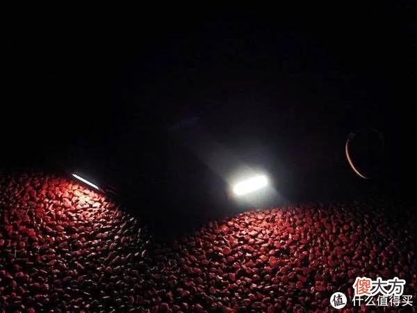 【就爱时尚】更轻、更清、更舒适：奈特科尔UT05腰灯&BLT10越野跑腰包