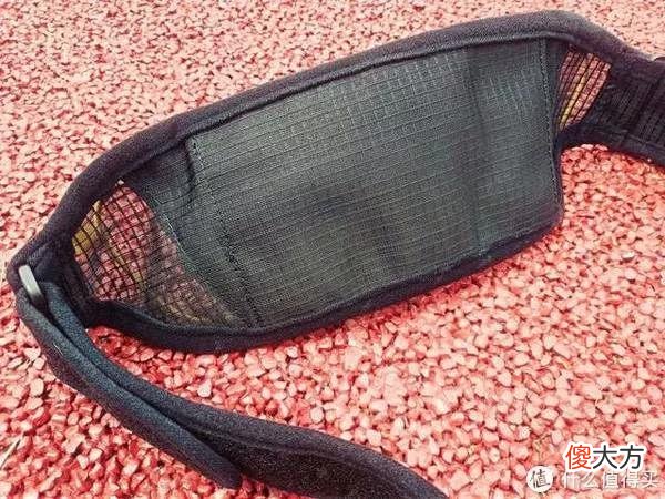 【就爱时尚】更轻、更清、更舒适：奈特科尔UT05腰灯&BLT10越野跑腰包