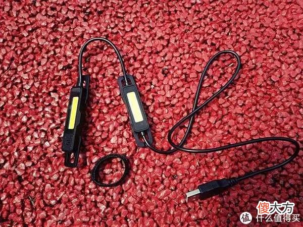 【就爱时尚】更轻、更清、更舒适：奈特科尔UT05腰灯&BLT10越野跑腰包