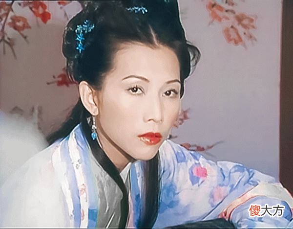 【历史故事】11位俏甄宓！最古典的不是蔡少芬，而是让人眼前一亮的她