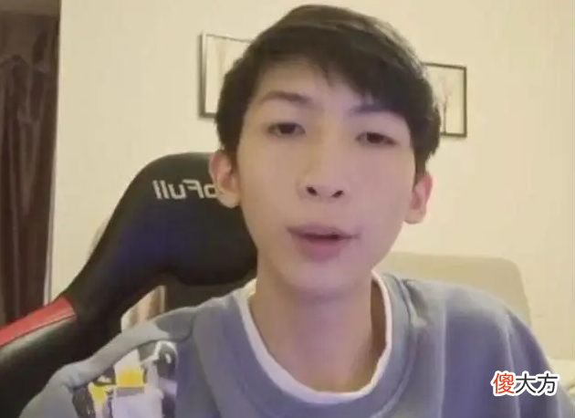【游戏迷】小超梦实力教学铁男如何对线腕豪！中后期铁男堵高地轻松拿双杀