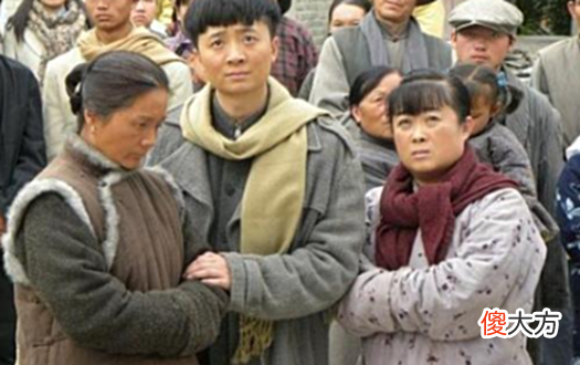 【爱历史】“现代武则天”张海燕,专找小鲜肉,是追寻真爱还是贪图享受呢?