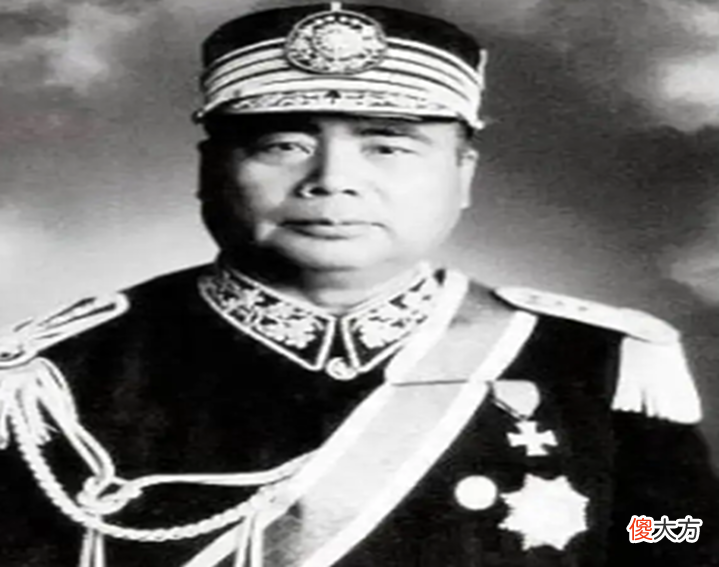 【历史故事】13000人的杂牌军,有660挺轻重机枪,得靠庞炳勋的“哭诉”