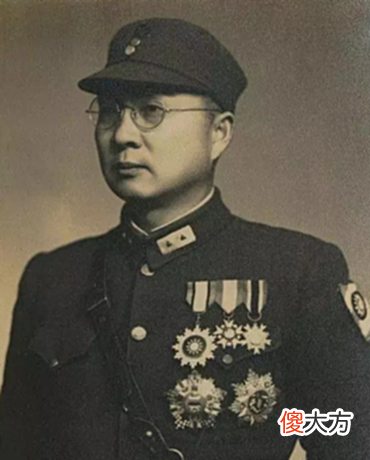 【爱历史】1937年上海沦陷前,蒋介石下令必须再坚持三天,陈诚:晚了,晚了