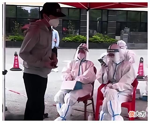 【游戏迷】为了蹭热度而蹭热度，动作不标准被指责，陈妍希能不能不蹦跶了？