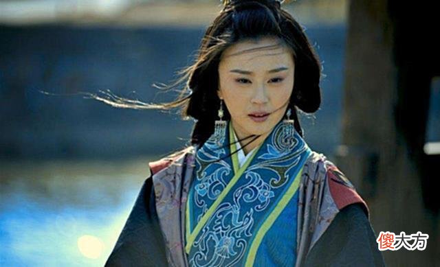 【爱历史】三国中的悲惨才女，被匈奴掳走20多年期间受尽欺辱，实在令人同情