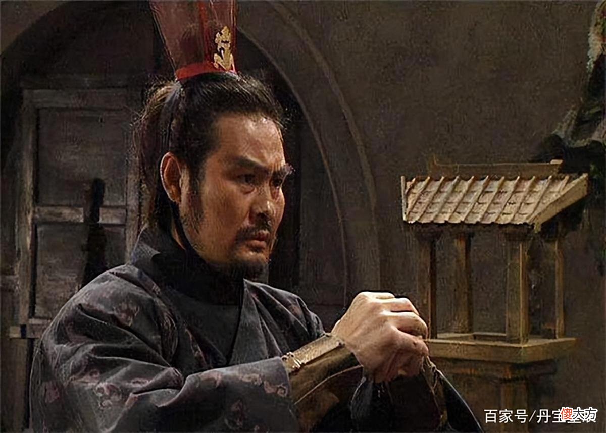 【历史故事】典韦与赵云到底谁更强？根据正史记载：二人根本不是同一档次！