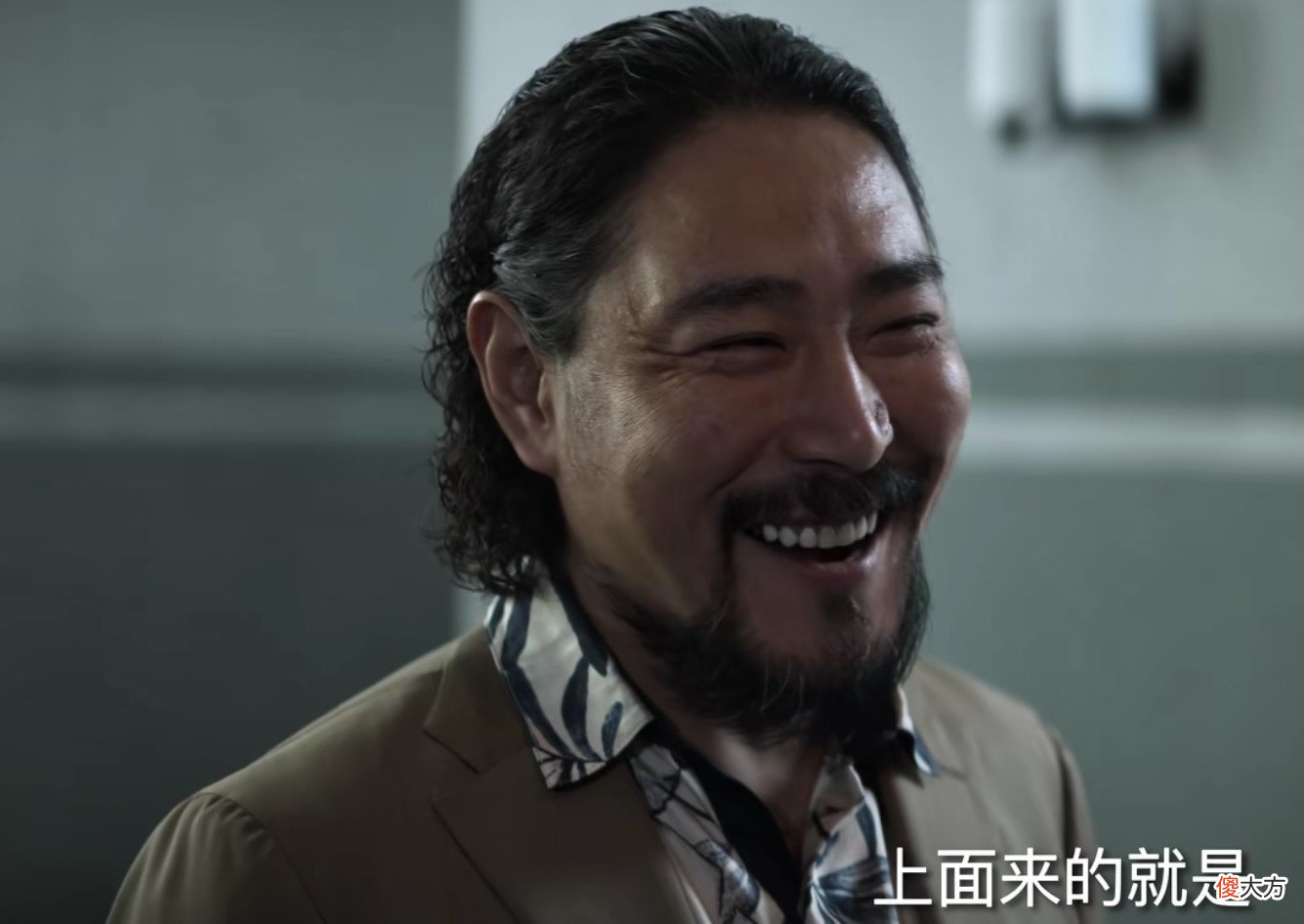 【爱历史】《对决》：猪队友刀疤陈锦辉三大骚操作，坑惨了弟弟木匠陈锦发