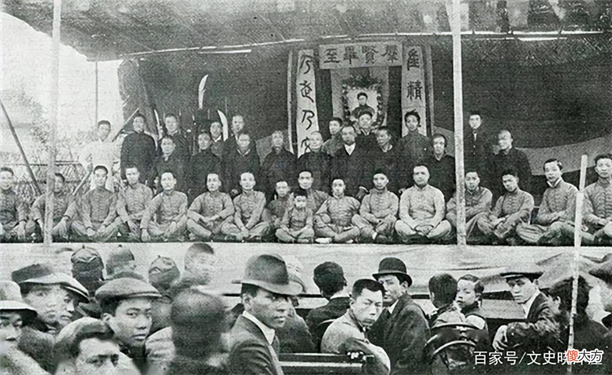 【爱历史】霍元甲和慈禧的保镖比武，两招就转身离开，知情者：对方纹丝未动