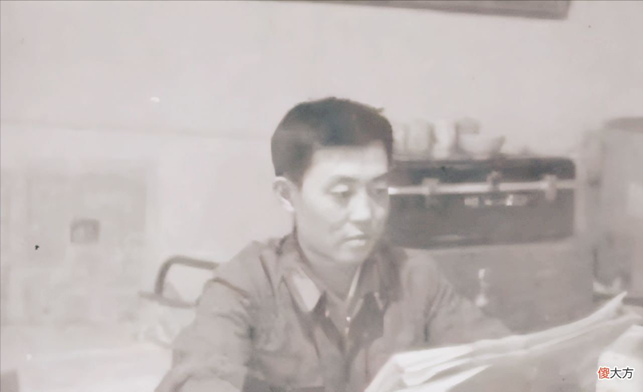 【爱历史】广州解放后一战士从报纸上认出父亲，指导员：别闹，这可是兵团司令