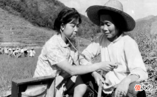 【爱历史】山东村妇妄想当现代女皇：她大封男妃，建立后宫，被迅剿灭法办