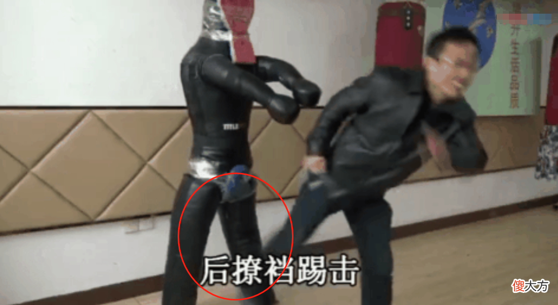 【游戏世界】陈鹤皋：独创疯狗拳，看似滑稽却招招致命，让格斗界无人敢挑战他