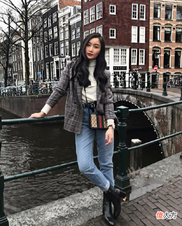 【时尚一点】荷兰亚裔博主LEVI简约大气的风格 矮个子女生的穿搭天花板