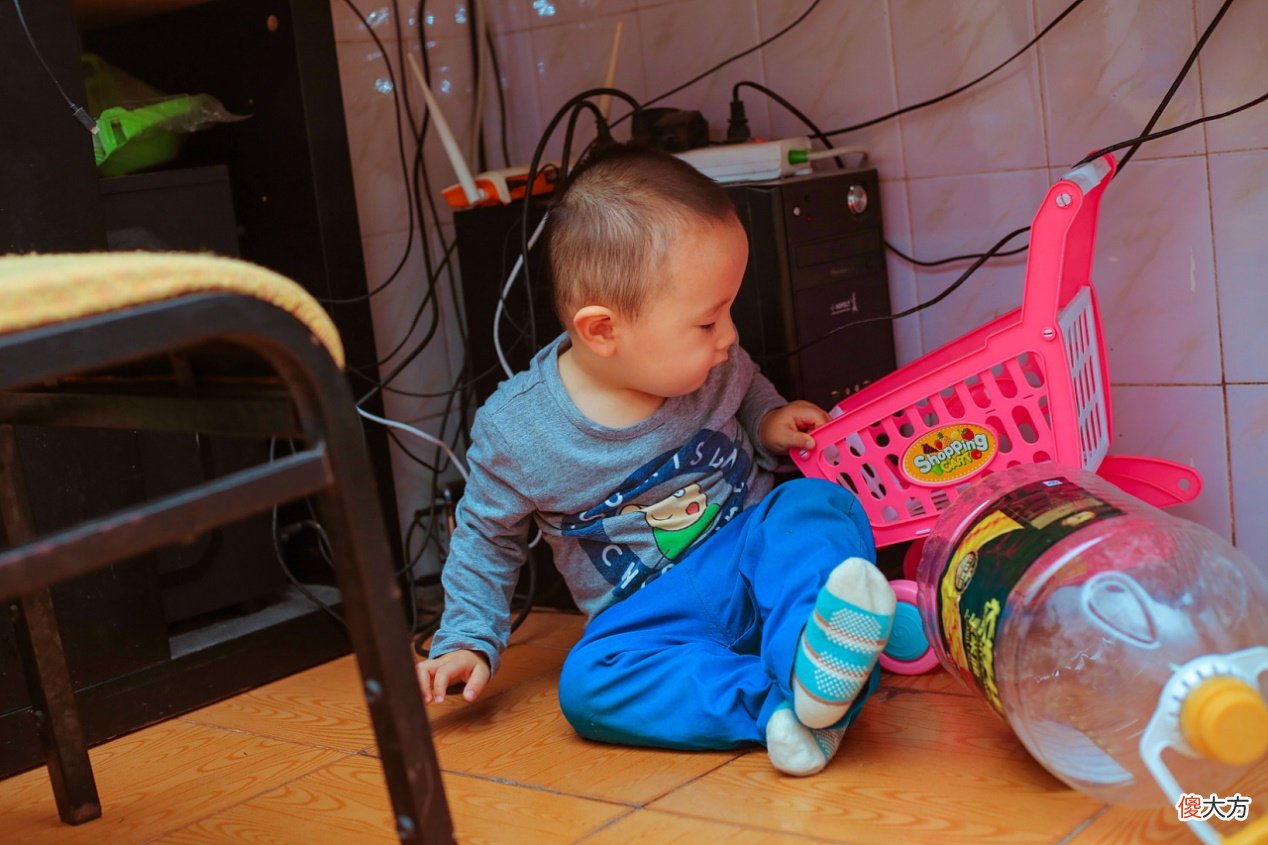 孩子的这些习惯，常常让宝妈头疼，但其实是正常表现，引导即可