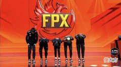 【游戏迷】知情人爆料：FPX签下了强力韩援上单！粉丝爆料：是C9的Summit