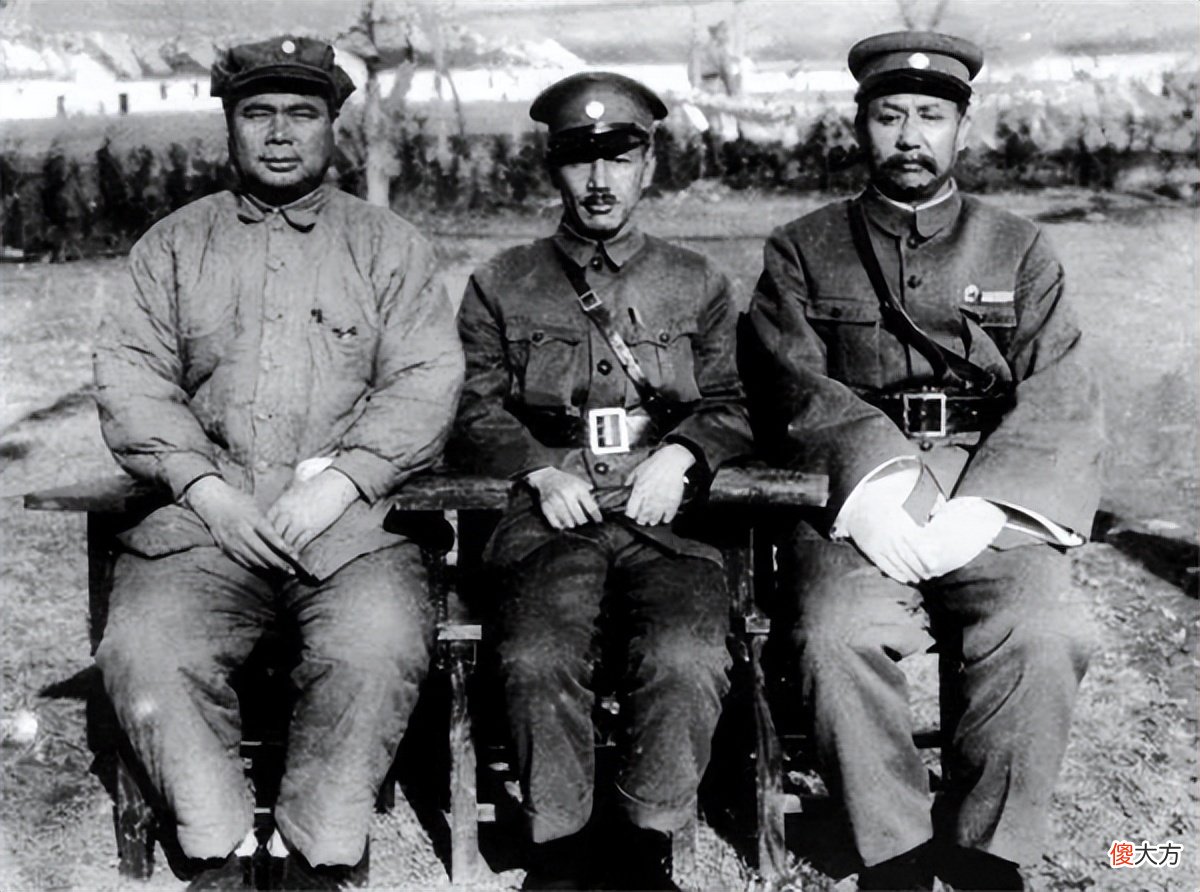 【历史故事】1974年傅作义逝世，百万家产消失不见，毛主席：生活费加到100元