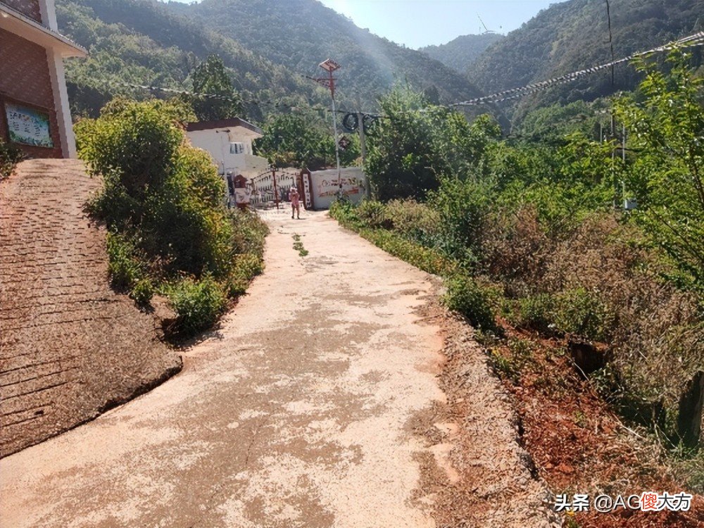 【游戏世界】《倩女幽魂》手游打破次元壁，实现游戏与现实的跨界联动
