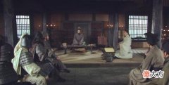 【历史故事】三国智囊团排行榜，诸葛亮只能排第二，司马懿第四