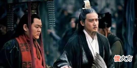 【爱历史】曹操的儿子个个都很牛，为何刘备的儿子却是窝囊废？