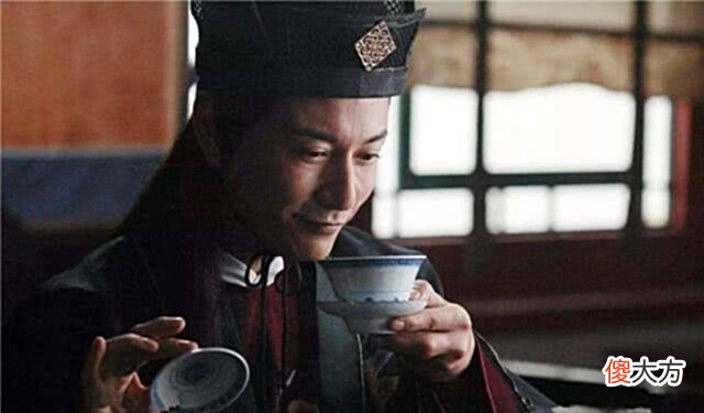 【爱历史】朱厚照对刘瑾深信不疑，为何又会亲自带队，去抄刘瑾的家