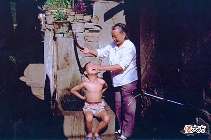 【爱历史】1990后中国夏天老照片,看一看有没有你的青春回忆!