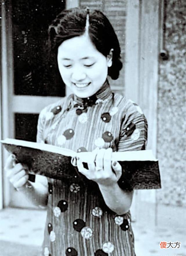 【历史故事】老照片中的中国旗袍之美，图7尽显迷人曲线，图9是上海青帮老大杜月笙