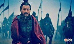 【历史故事】曹操曾说过生子当如孙仲谋，但是下半句更为经典，简直不堪入耳