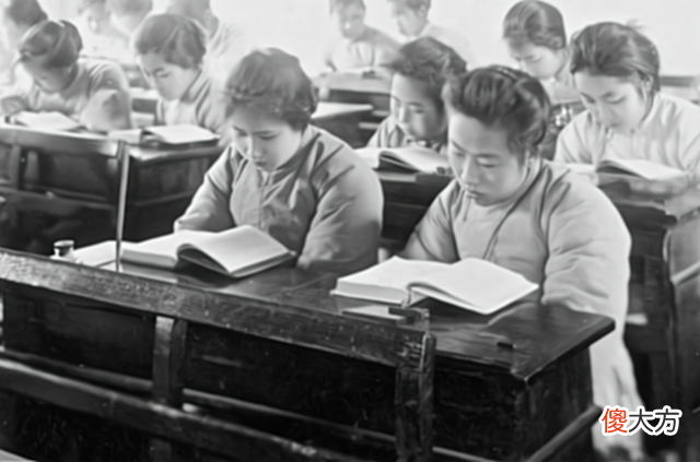 【爱历史】日军掳走五百名女学生,强迫她们吃下烧饼后,为何就将学生释放了