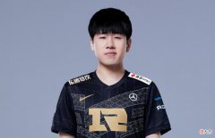 【游戏迷】RNG击败G2，Gala获得Uzi和阿P的认可，海外网友热议LPL AD的强度