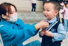 熊磊送儿子楷楷读幼儿园，楷楷却遭外人眼神歧视，孩子实在是无辜