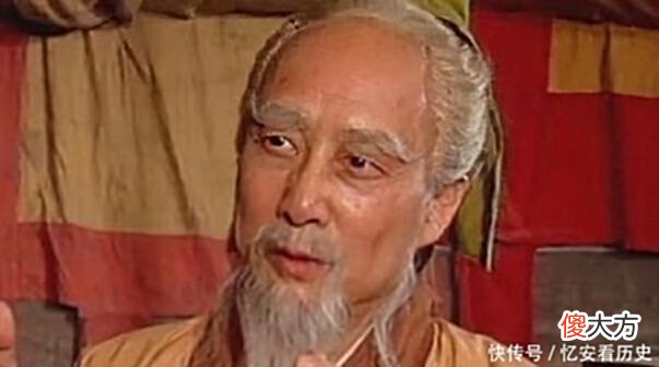 【爱历史】曹操为何执意杀了华佗12年后才发现，曹操实在是高明