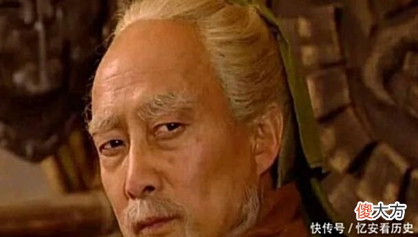 【爱历史】曹操为何执意杀了华佗12年后才发现，曹操实在是高明