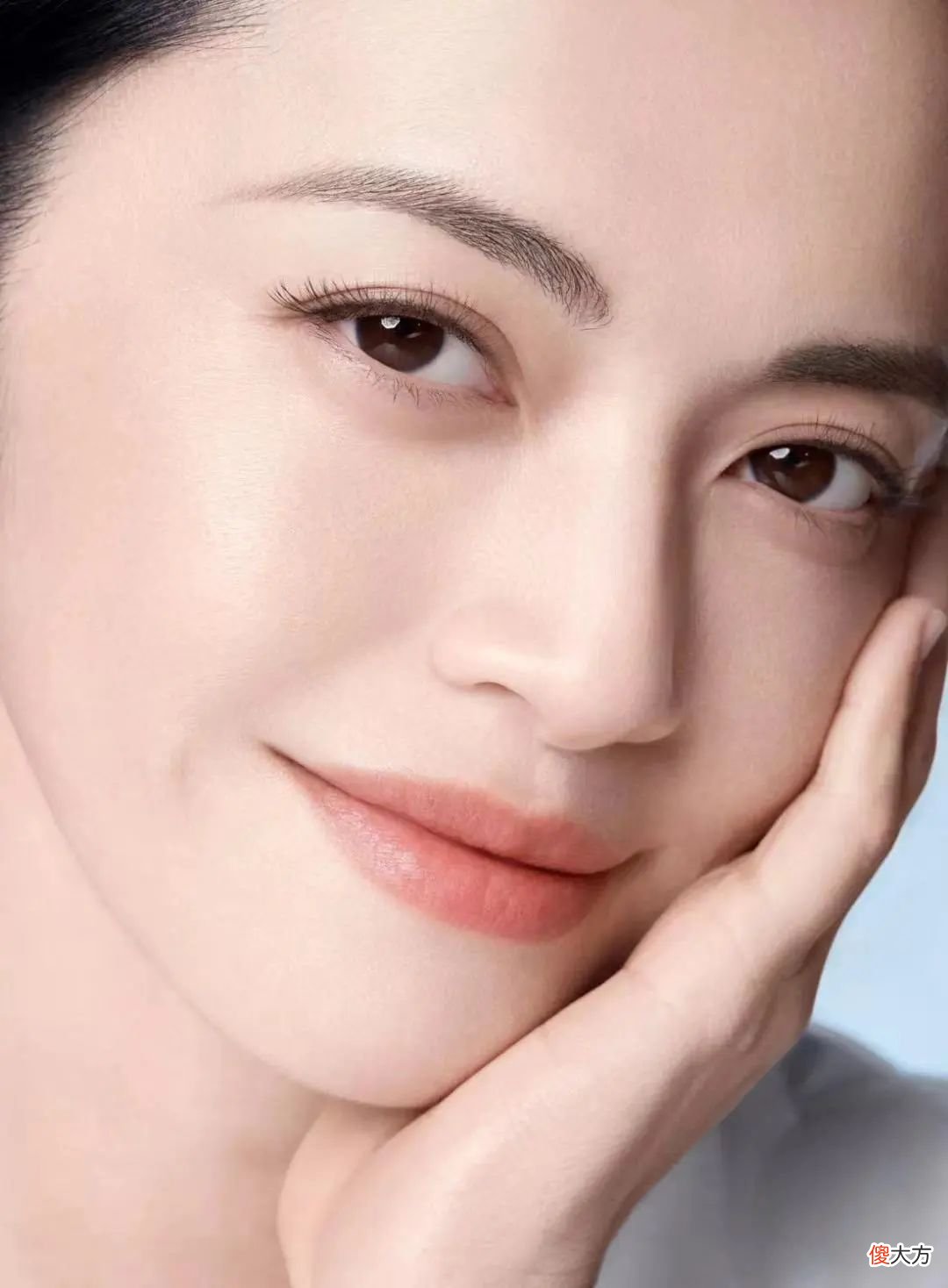 【时尚一点】夏季抗初老精华怎么选？来抄女明星作业！