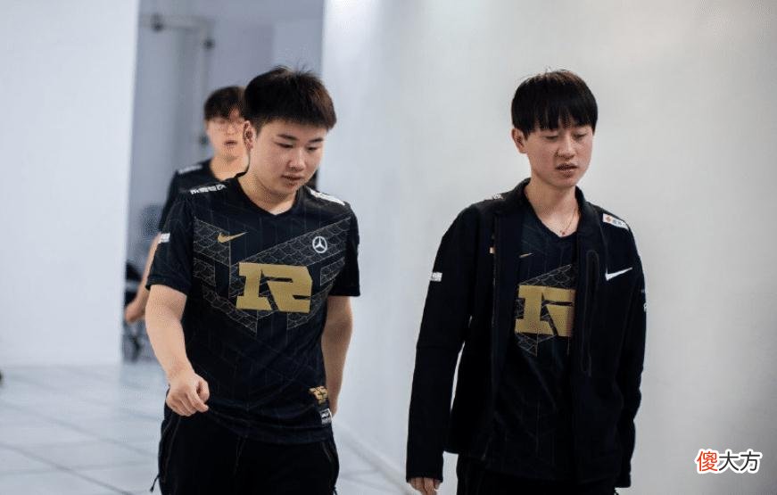 【游戏迷】全不看好RNG？LCK解说预测：RNG会在4强淘汰！EG中单：RNG害怕我