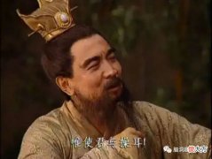 【爱历史】三国十三州曹操占九州，刘备仅占一州为何能跟曹操打得有来有回？