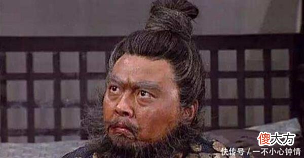 【爱历史】黄忠武功不输关羽，可为何关羽始终看不起他还对他很反感！