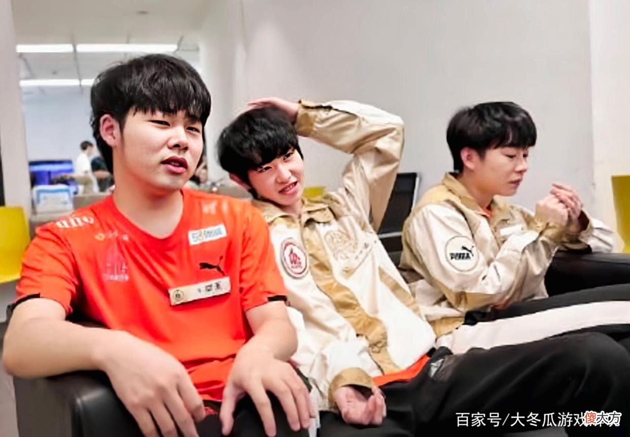 【游戏迷】王者荣耀：2022KPL转会期，多支战队解散重组，成都AG超玩会稳了