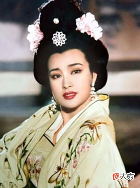 【爱历史】上官婉儿必须死？为何李隆基容不下她？她做的这些事，谁敢留她