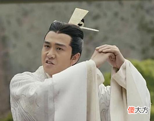 【历史故事】曹丕之所以成为曹操的继承人，这些人付出了生命的代价