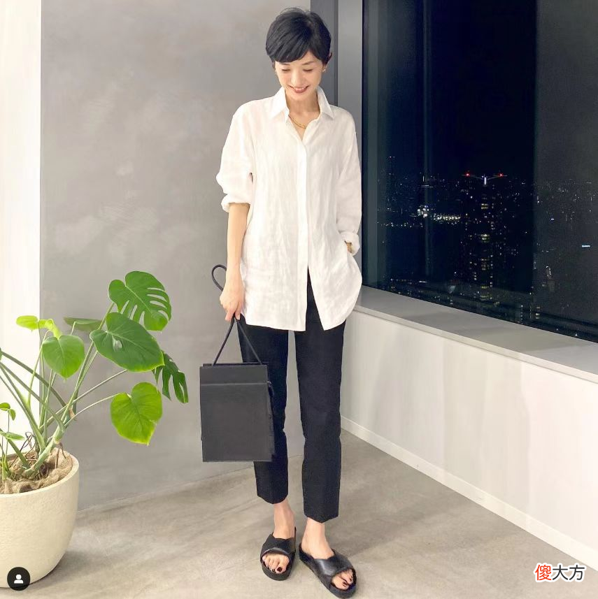 【就爱时尚】夏季“白色”也能穿出惊艳感，无需过多点缀，简单打造时髦高级美