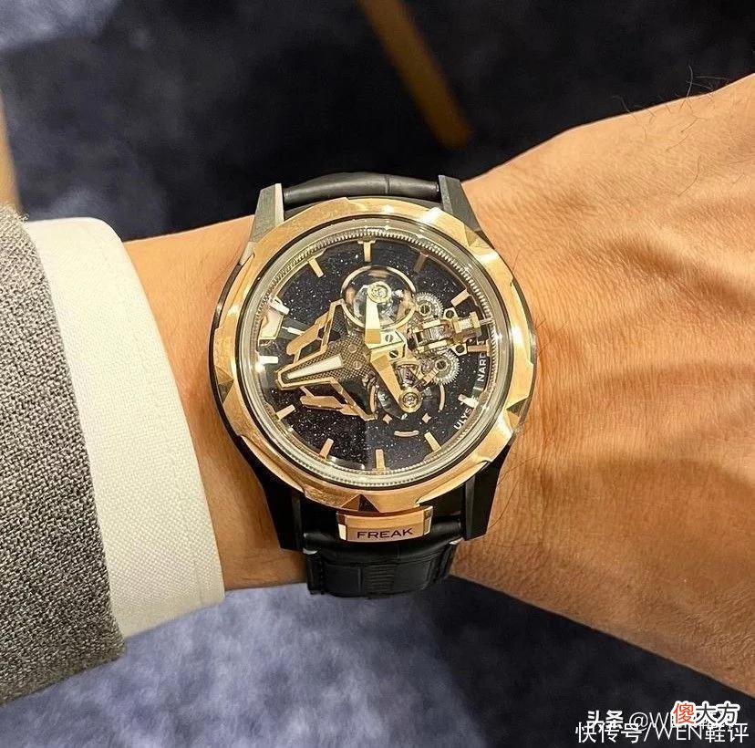 【就爱时尚】百达翡丽、雅典表、理查德米尔，玩鞋和玩表，哪个更花钱