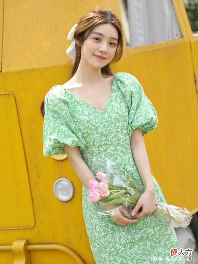 【时尚一点】夏天来临之前，连衣裙穿搭就是一个美丽减龄又好看的穿搭