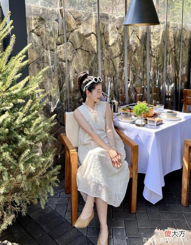 【时尚一点】夏天来临之前，连衣裙穿搭就是一个美丽减龄又好看的穿搭