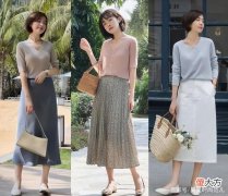 【时尚一点】50岁的女人夏日穿搭，这3种颜色的百褶裙，照着穿年轻又显气质