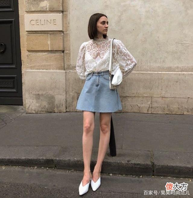 【时尚一点】春夏季薄纱连衣裙搭配小白鞋，简单好穿搭