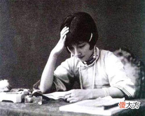 【爱历史】徐志摩是一枚“渣男”，为什么让大家如此诟病？