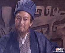 【爱历史】七星灯被魏延踹倒，孔明为何不让姜维杀魏延，姜维了解后吓了一跳