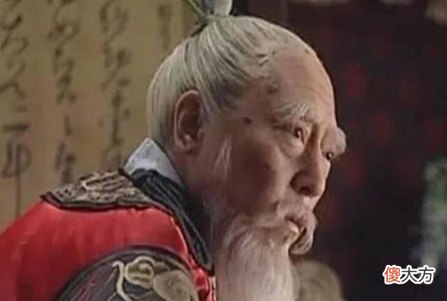 【历史故事】严嵩，从忠臣到奸臣的转变，他到底经历了什么