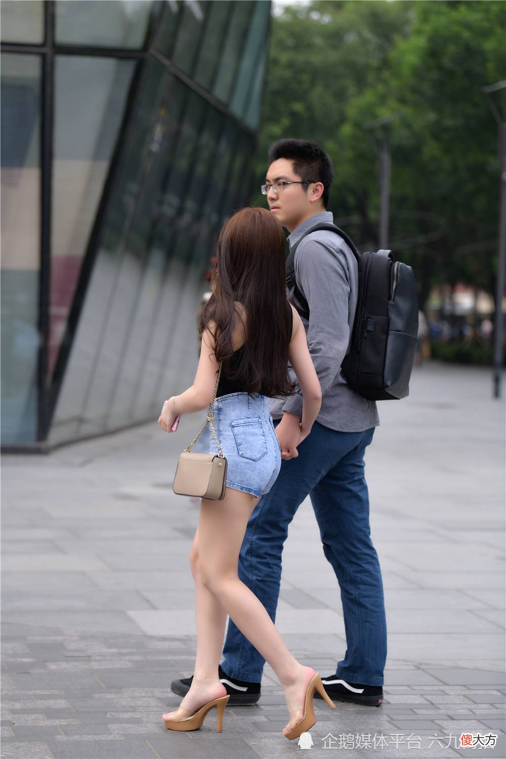 【时尚一点】搭配出来的身材比例，你是不是有点羡慕了，人家身材怎么这么好
